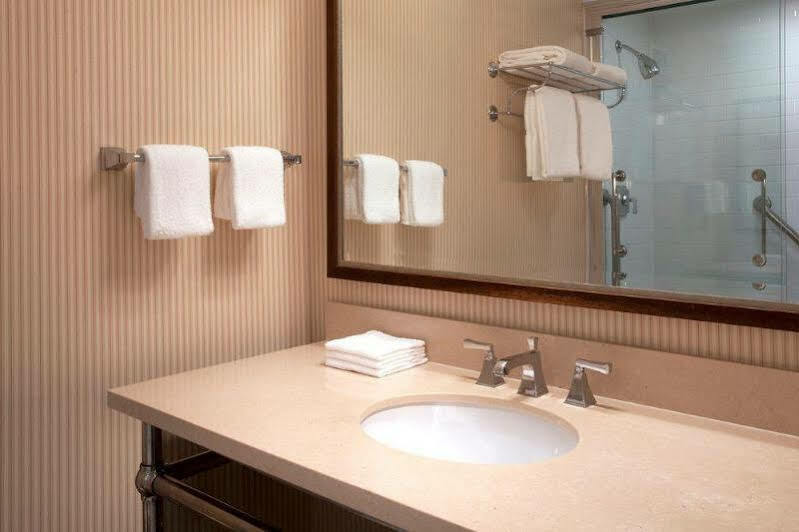 Sheraton Louisville Riverside Hotel Jeffersonville Buitenkant foto